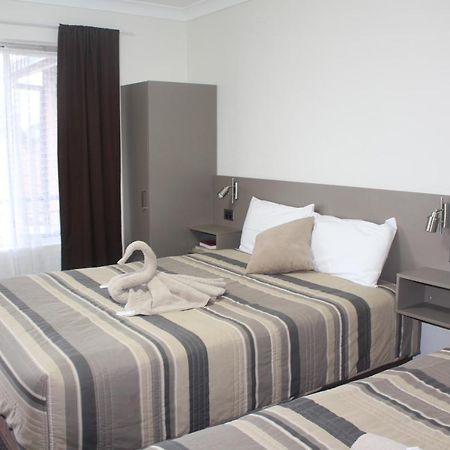 Centrepoint Motel Dubbo Zewnętrze zdjęcie