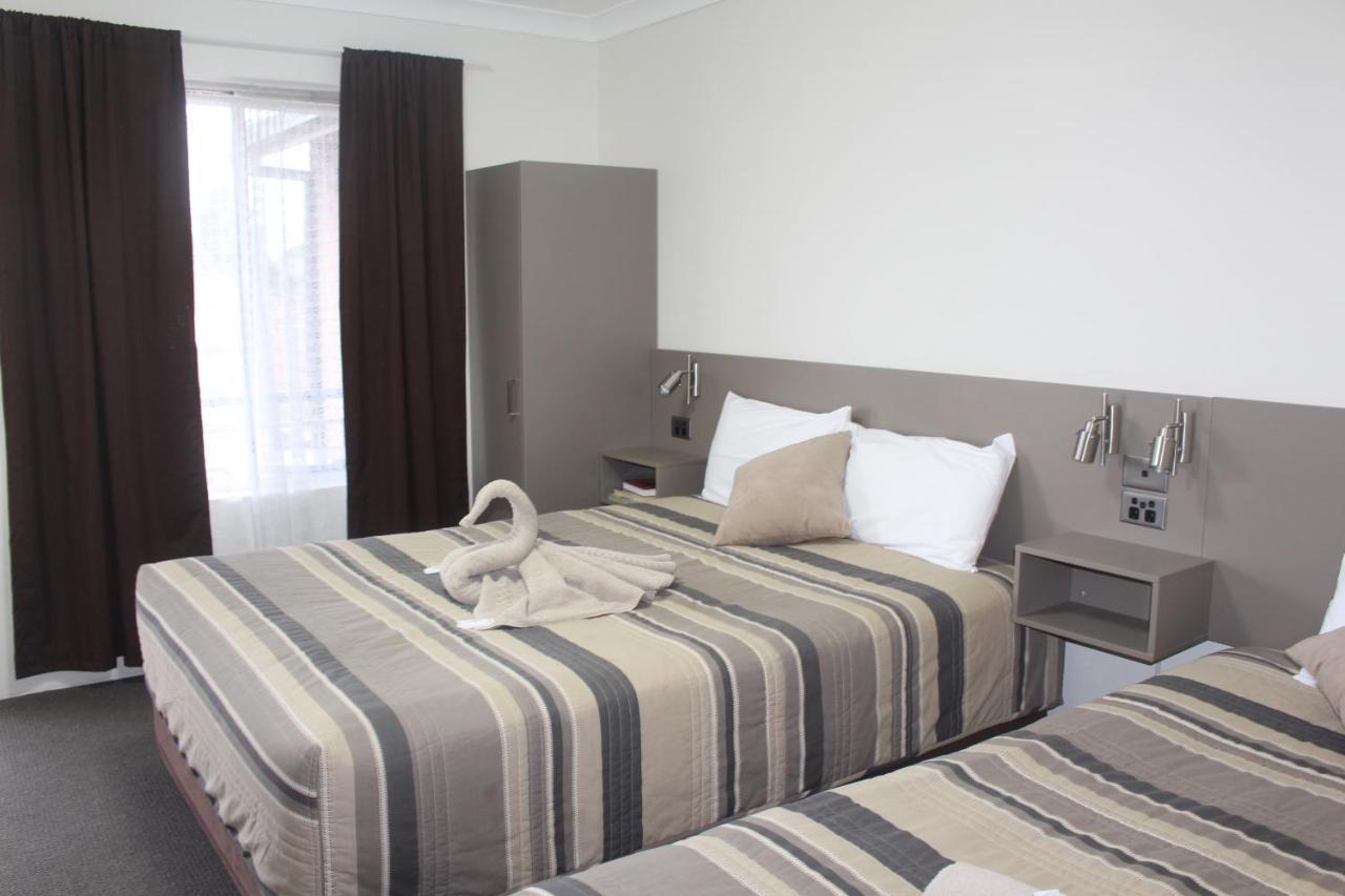 Centrepoint Motel Dubbo Zewnętrze zdjęcie
