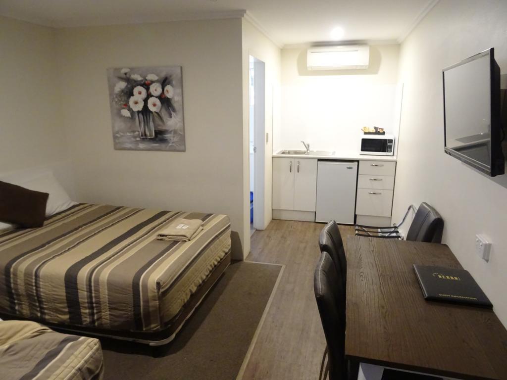 Centrepoint Motel Dubbo Zewnętrze zdjęcie