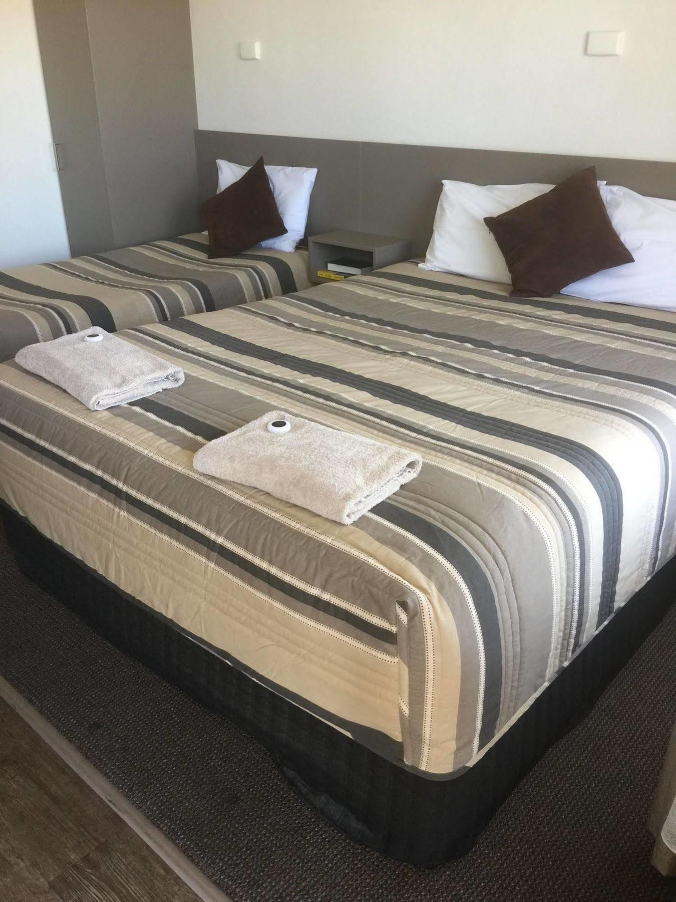 Centrepoint Motel Dubbo Zewnętrze zdjęcie