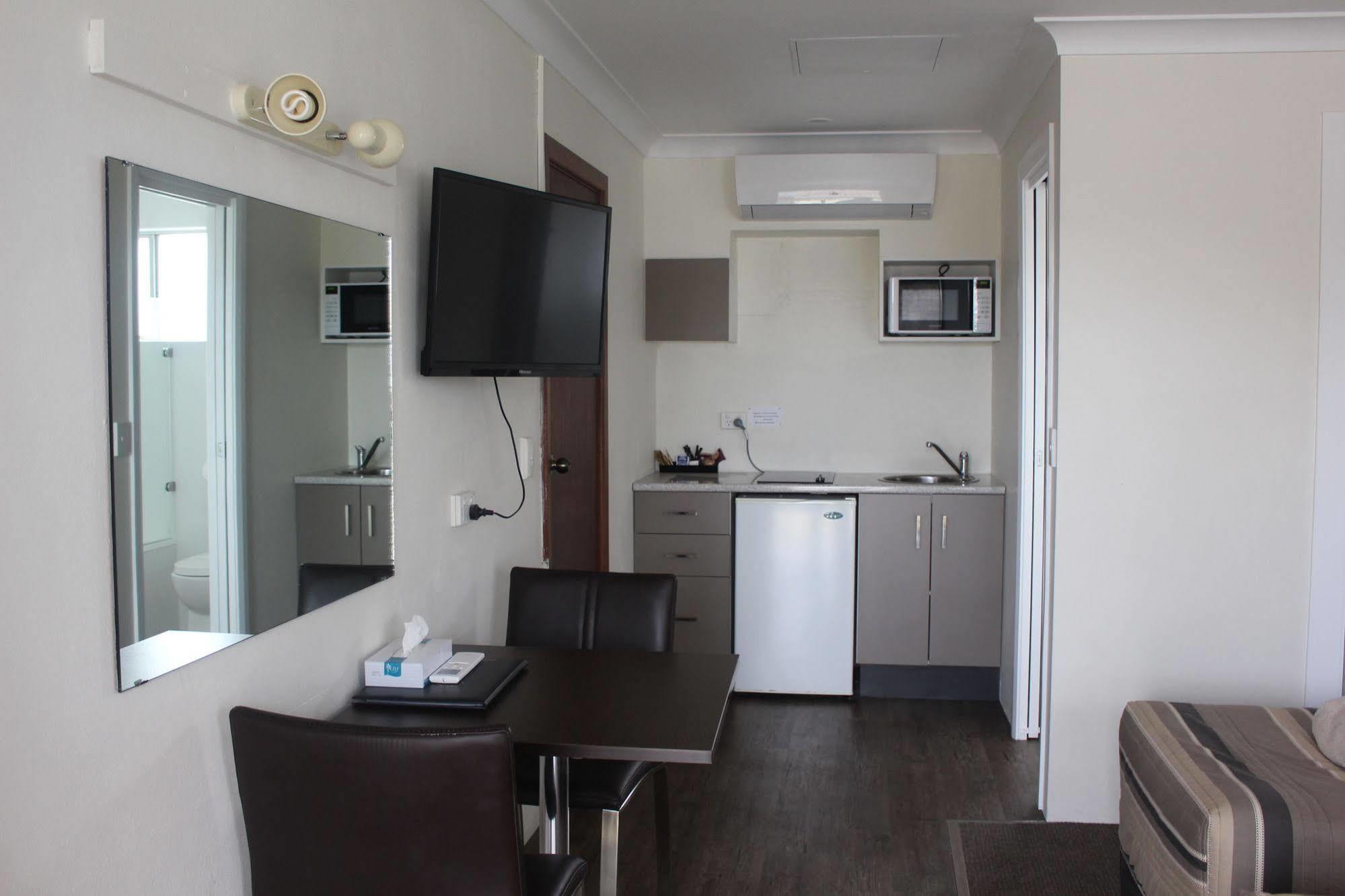 Centrepoint Motel Dubbo Zewnętrze zdjęcie